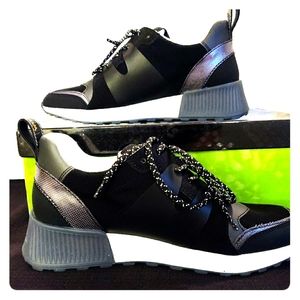 Sam Edelman Woman's Darsie Sneakers